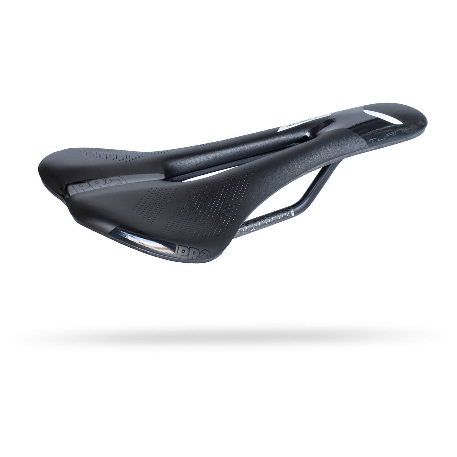 Black Carbon Saddle B448203