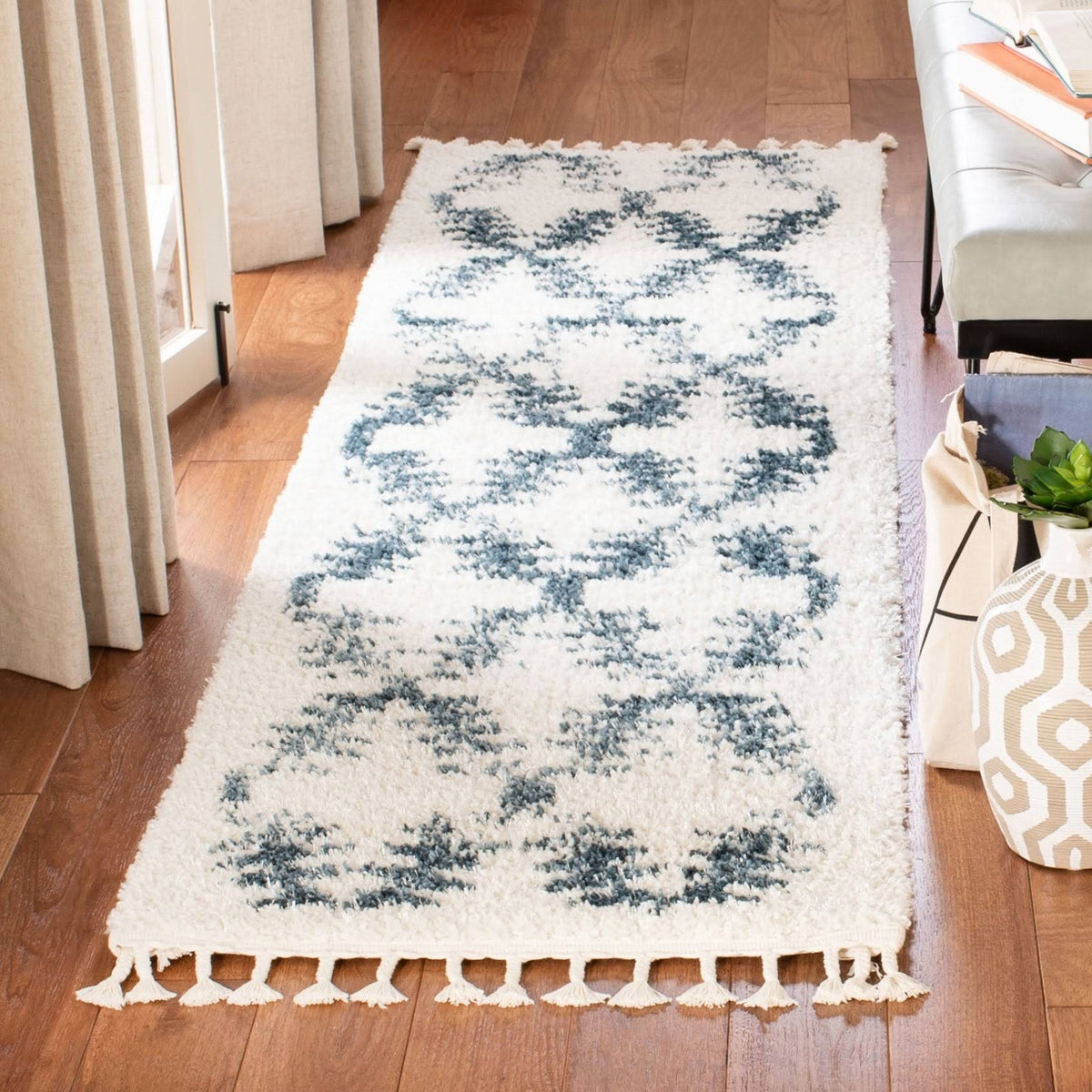 Cream / Blue Shag Rug S20561