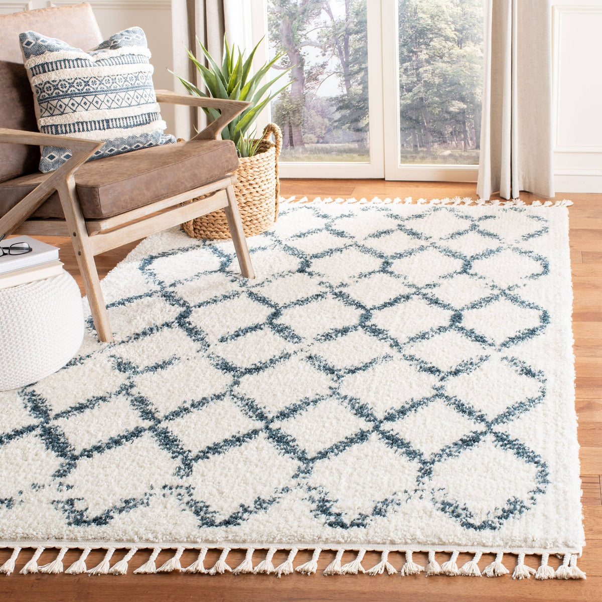 Cream / Blue Shag Rug S20561