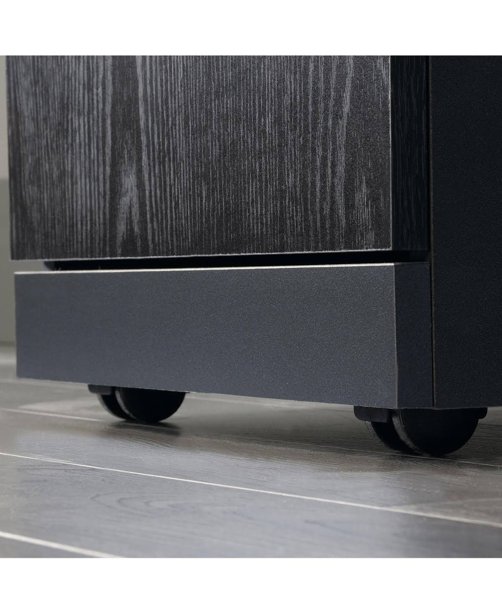 2-Drawer Pedestal in Bourbon Oak J565878