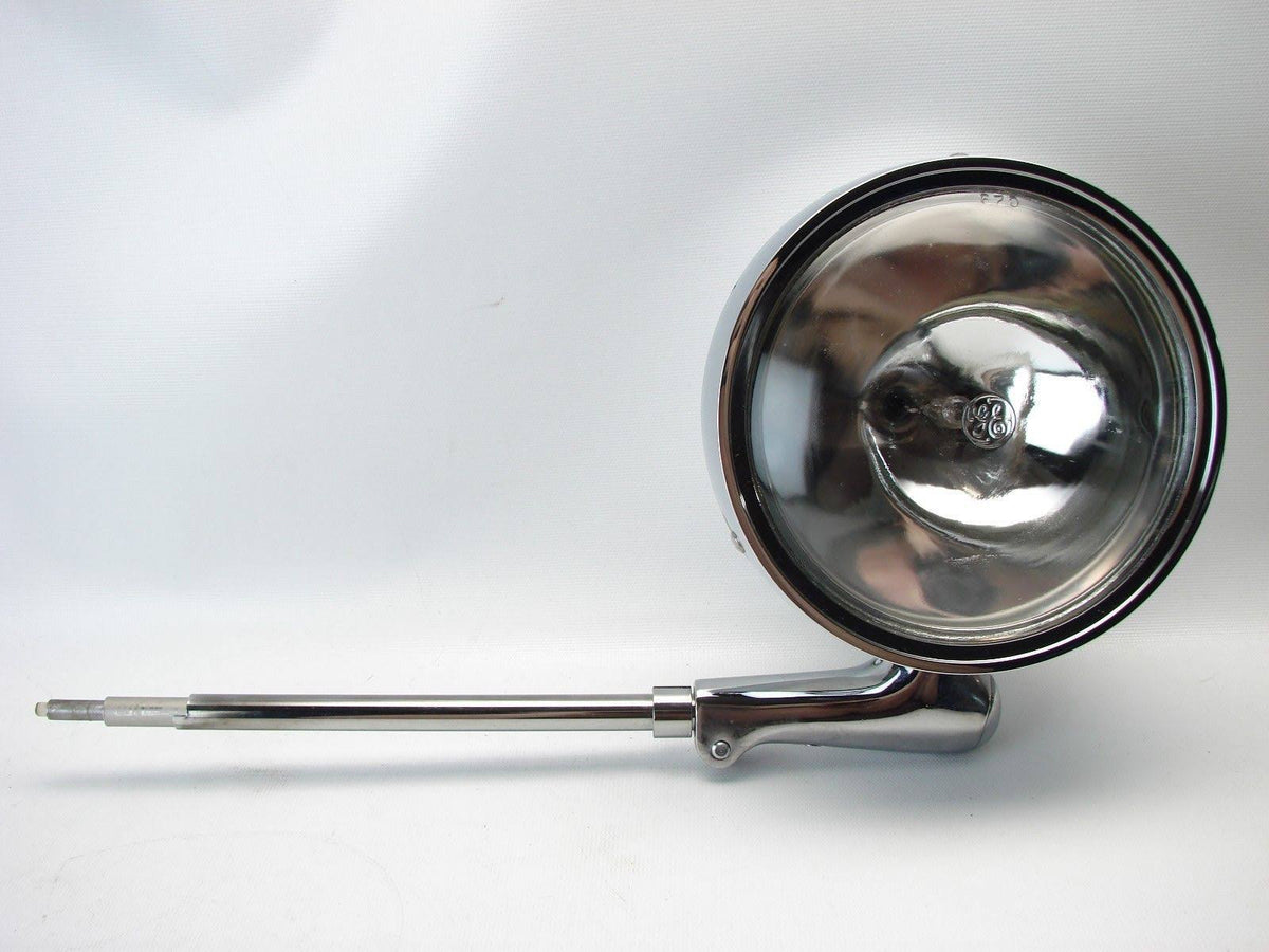 Chrome Post-Mount Spotlight U1699