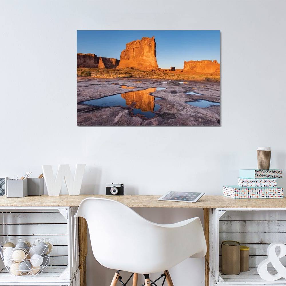 Canvas Wall Decor Prints H532395