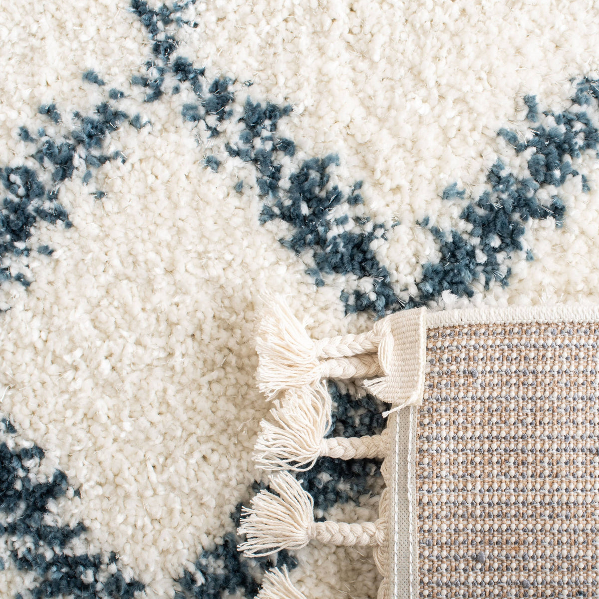 Cream / Blue Shag Rug S20561