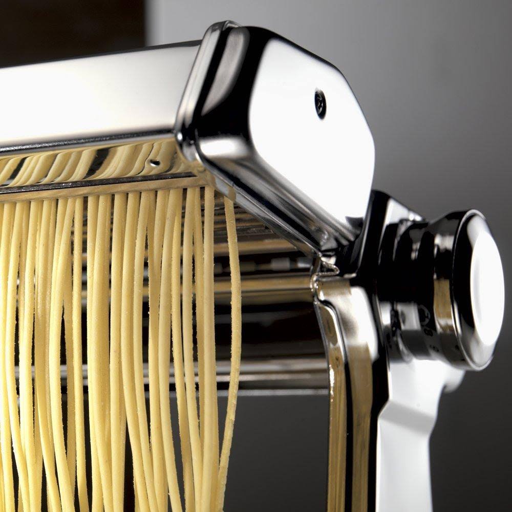 Pink Pasta Machine M525
