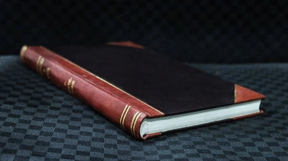 Leatherbound Guide to Cetacea Q2130