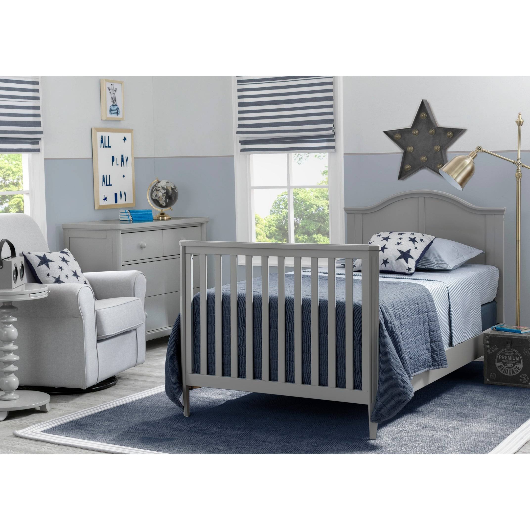 Mini Convertible Baby Crib with Mattress in Bianca White J3149