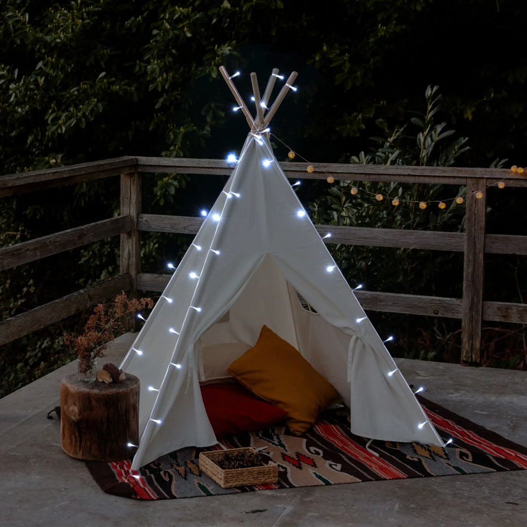 96 LED Cold White Solar String Light for Patio Umbrella D2955