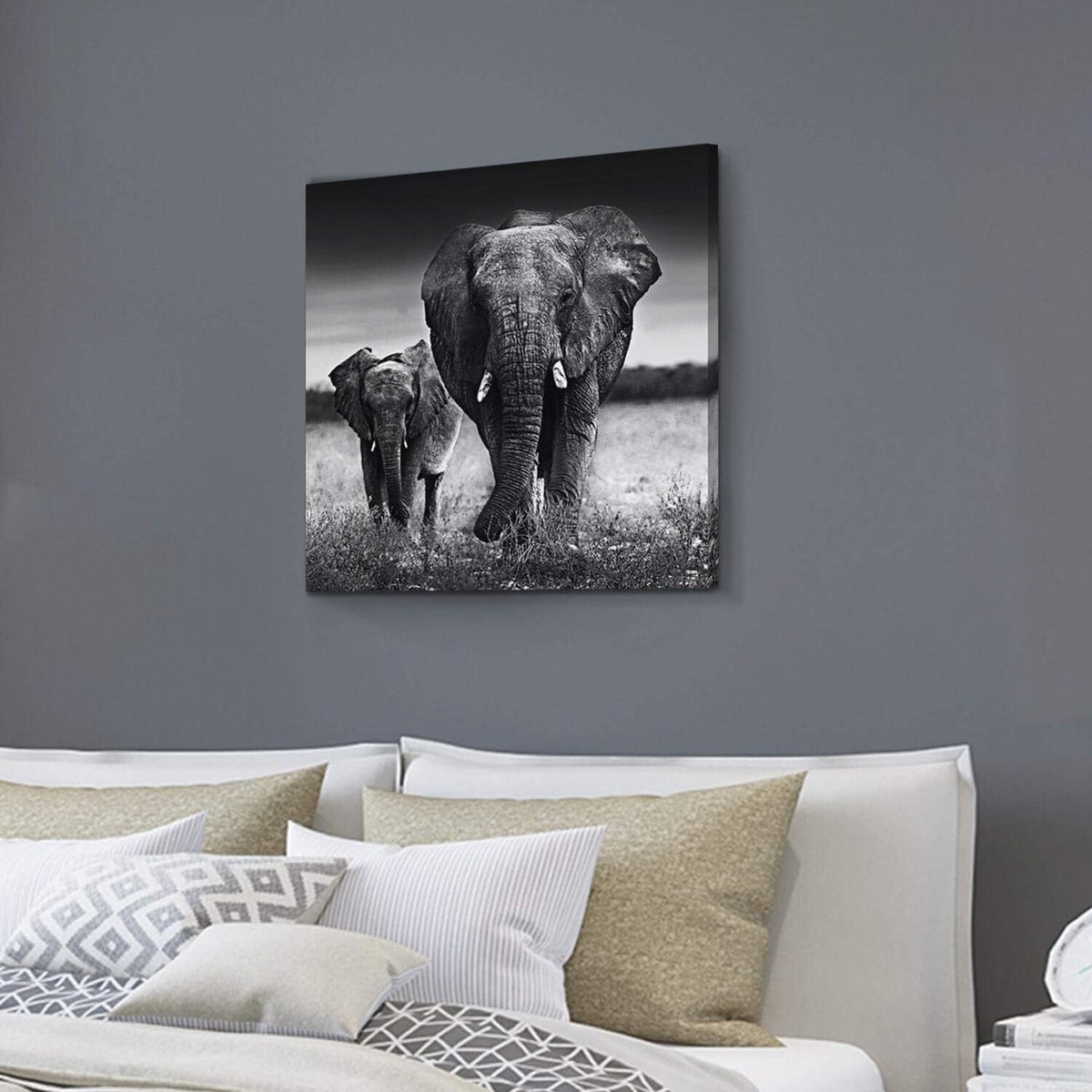 Black and White Elephant Mama and Baby Print on Canvas Wall Decor X42714